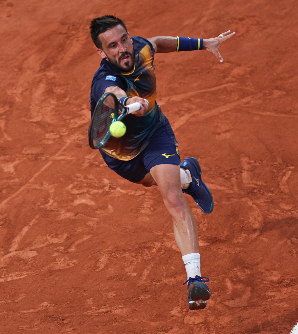 西班牙网球队碾压意大利网球队,阿尔卡拉斯绝境逆转的简单介绍 西班牙网球队碾压意大利网球队,阿尔卡拉斯绝境逆转的简单介绍