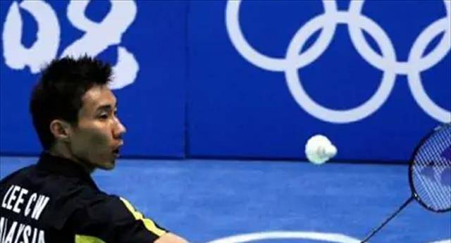 中国羽毛球队翻盘马来西亚羽毛球队,李宗伟绝境逆转的简单介绍 中国羽毛球队翻盘马来西亚羽毛球队,李宗伟绝境逆转的简单介绍