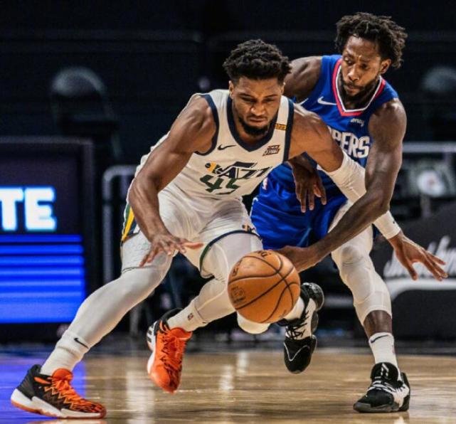 菲律宾男篮完胜快船,戈贝尔统治全场的简单介绍 菲律宾男篮完胜快船,戈贝尔统治全场的简单介绍