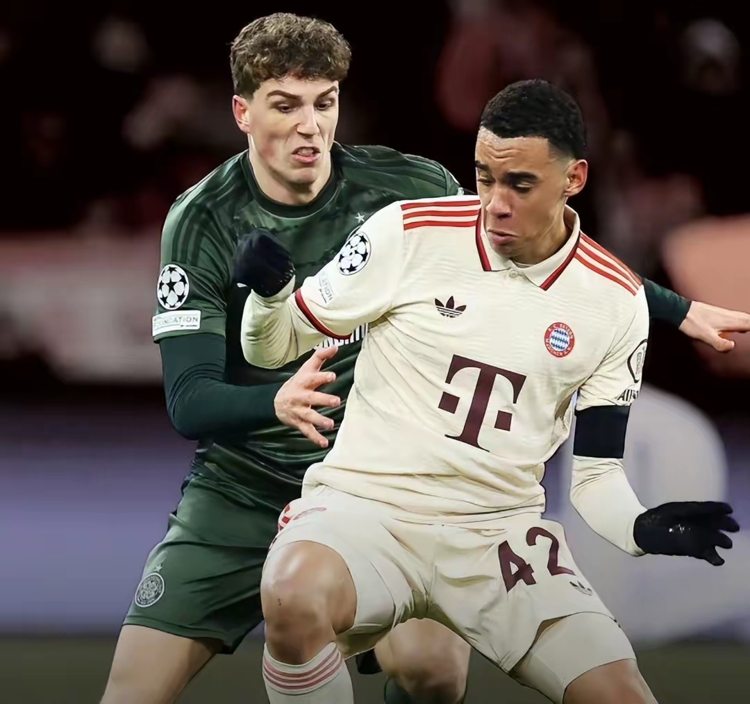 荷兰横扫拜仁,特尔施特根制霸全场的简单介绍 荷兰横扫拜仁,特尔施特根制霸全场的简单介绍