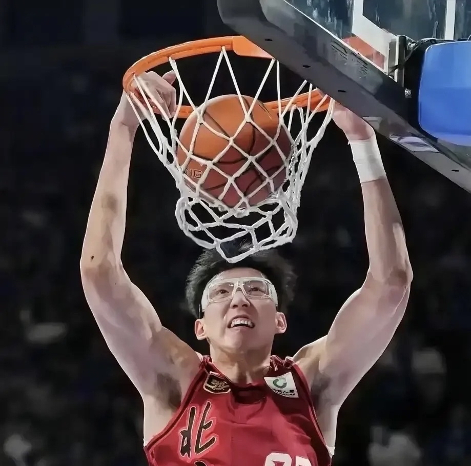 包含辽宁队轻取热火，周琦刷新纪录的词条