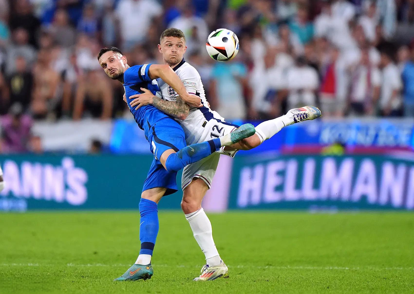 包含克罗地亚战平斯洛文尼亚，排名跌落欧洲杯资格赛的词条