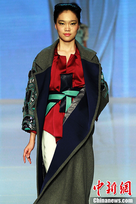 中国女足小将王欣荣获最有潜力球员奖项 中国女足小将王欣荣获最有潜力球员奖项