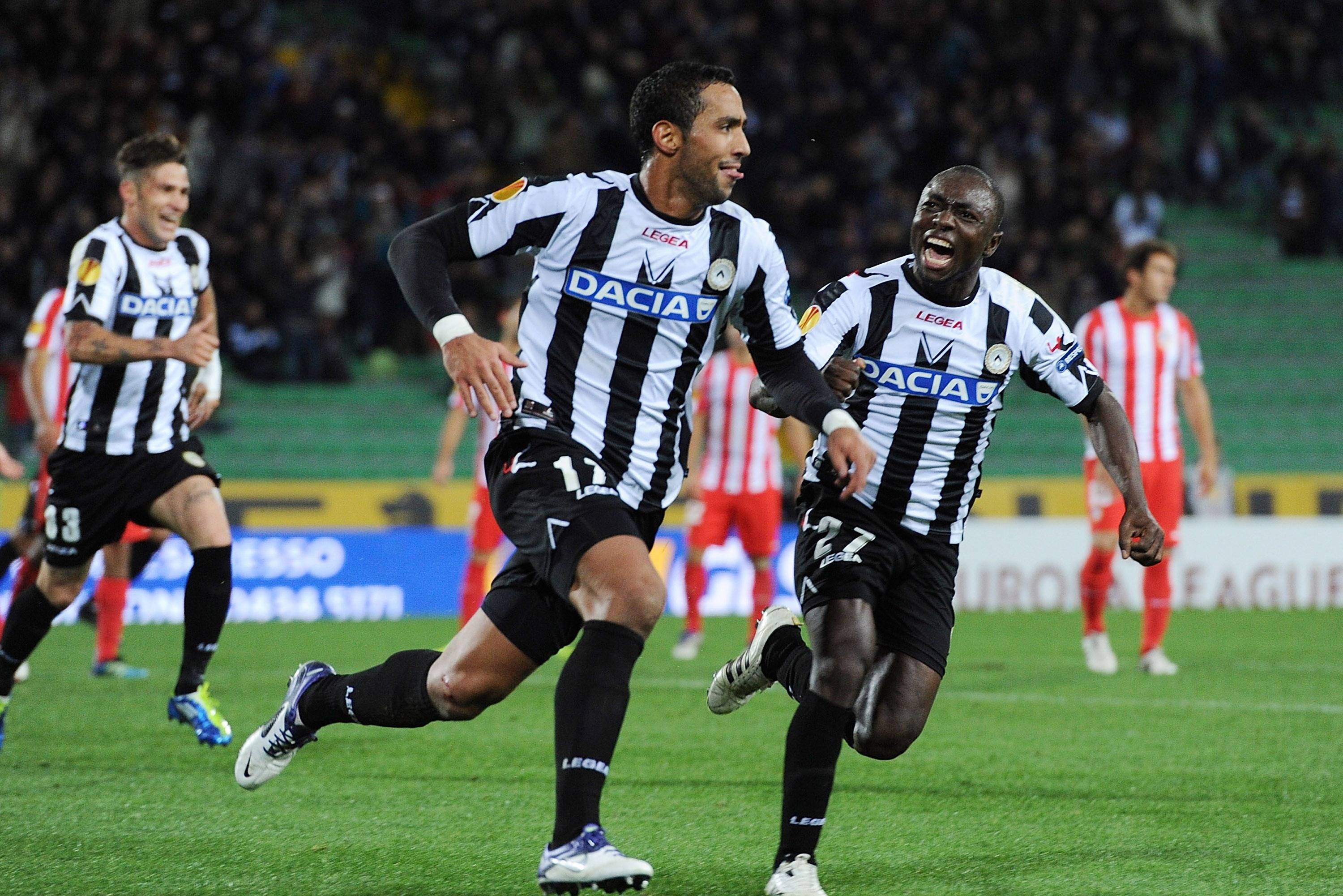 包含乌迪内斯客场取胜，保持不败势头的词条