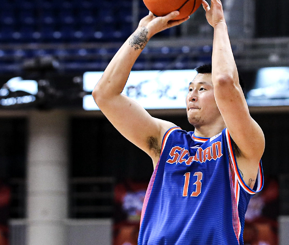 四川球队追逐梦想，只争朝夕向着胜利进发的简单介绍