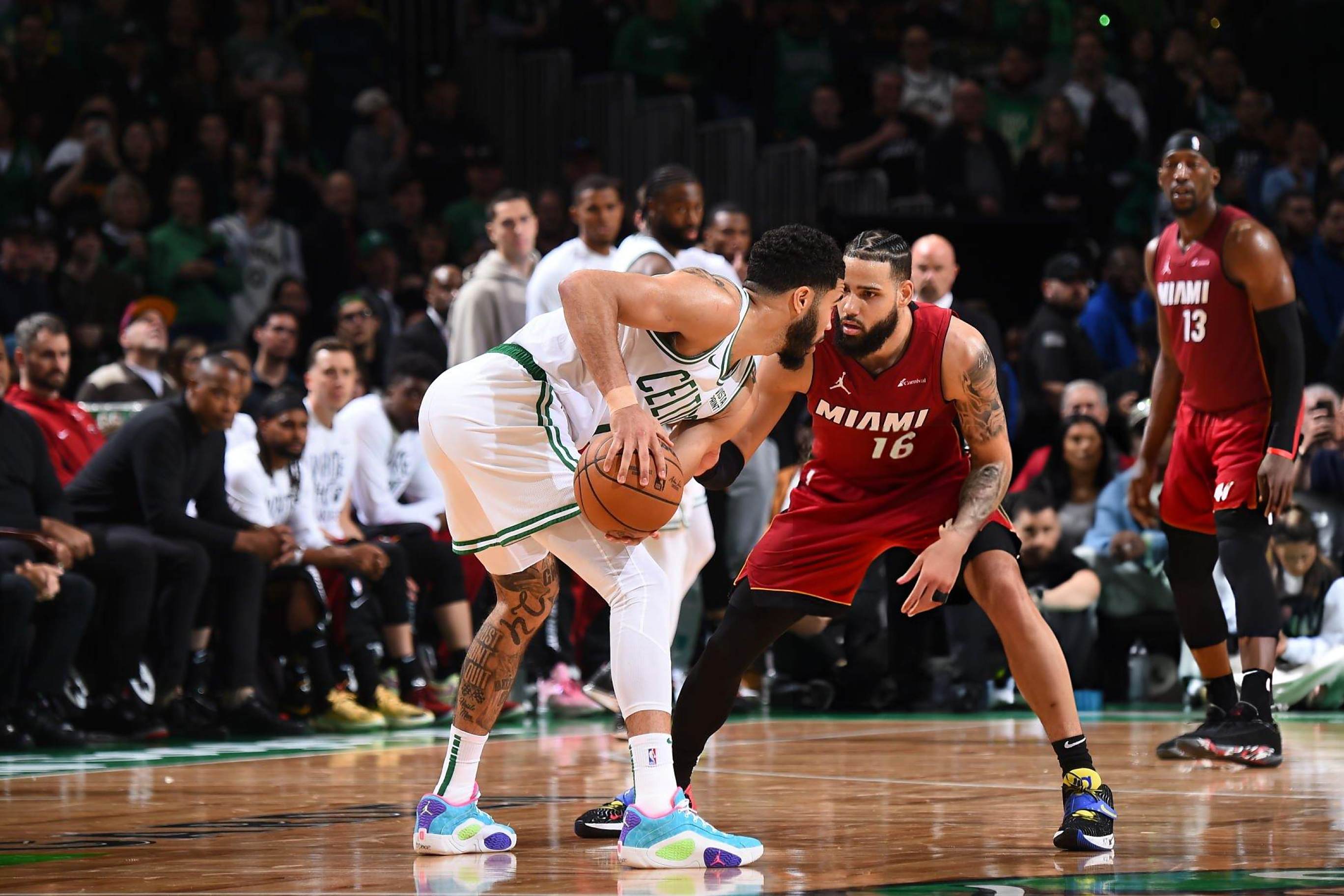 关于热火客场大胜:绝对实力展现的信息 关于热火客场大胜:绝对实力展现的信息