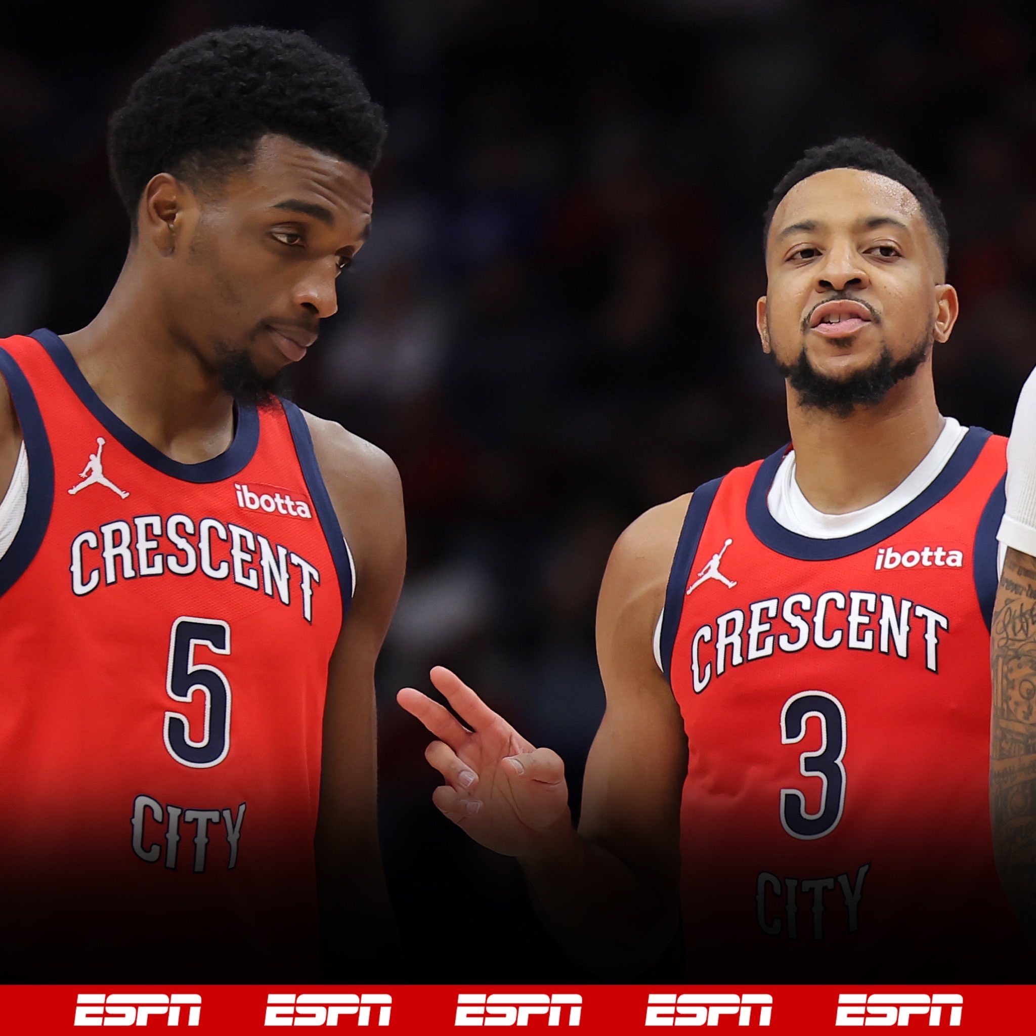 鹈鹕翻盘骑士，麦科勒姆惊艳四座