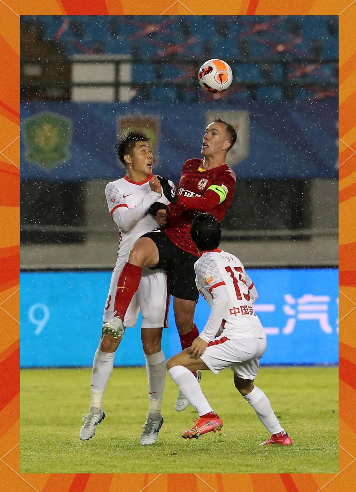 开云足球直播-球队积极备战，迎接重要挑战