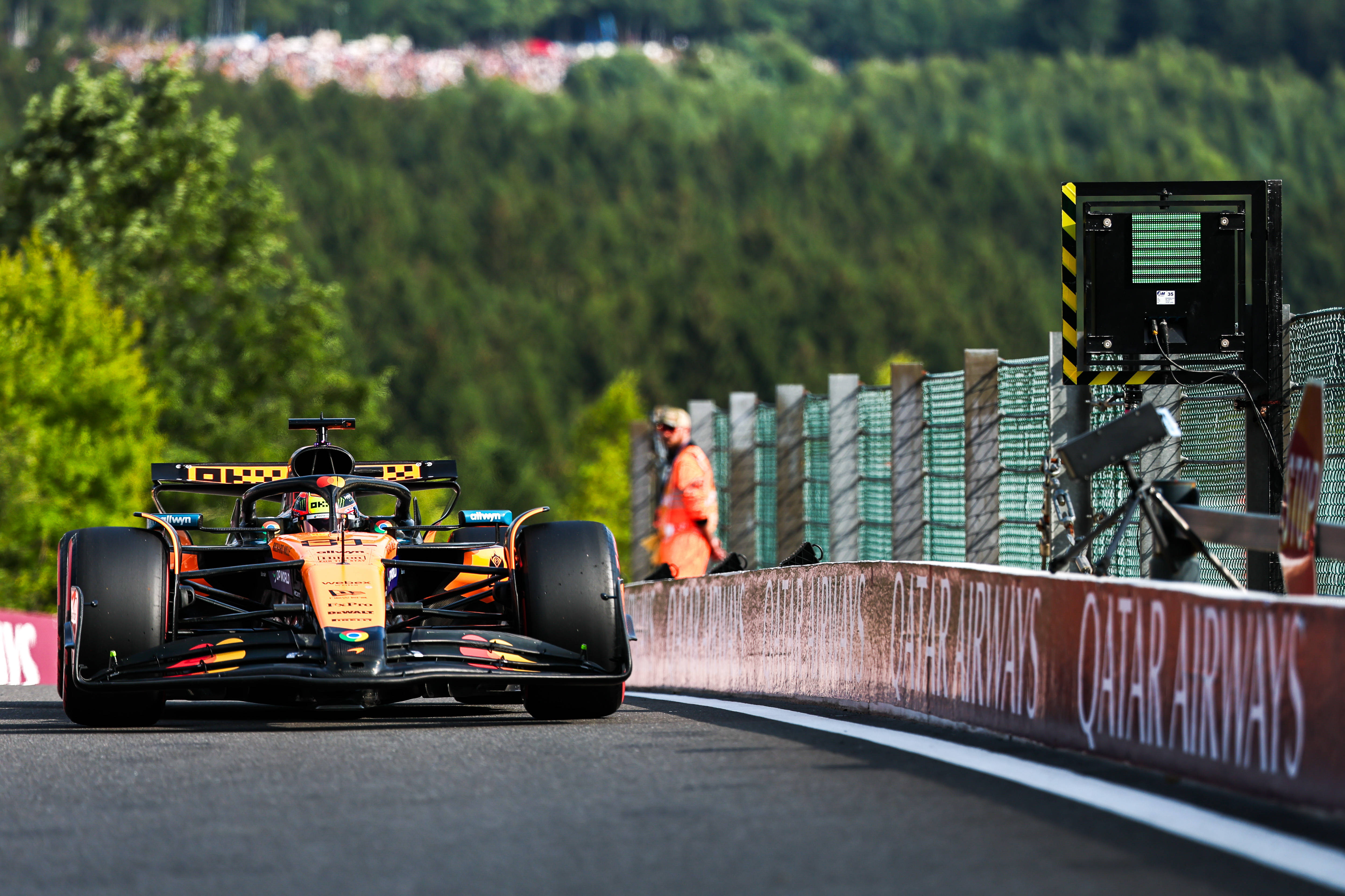 威廉姆斯逆转索伯车队，诺里斯统治全场的简单介绍