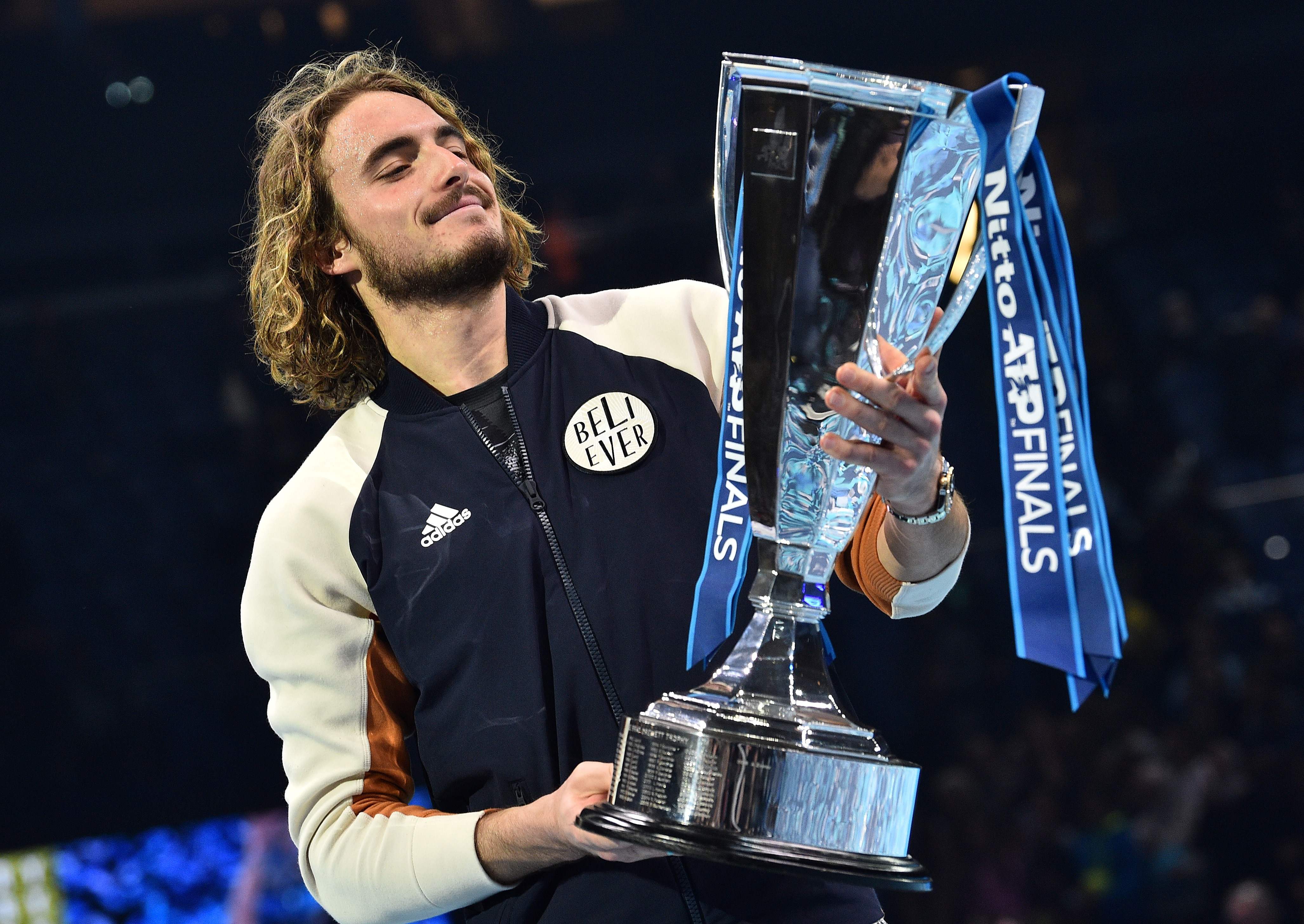 关于温网翻盘年终总决赛，西西帕斯刷新纪录的信息