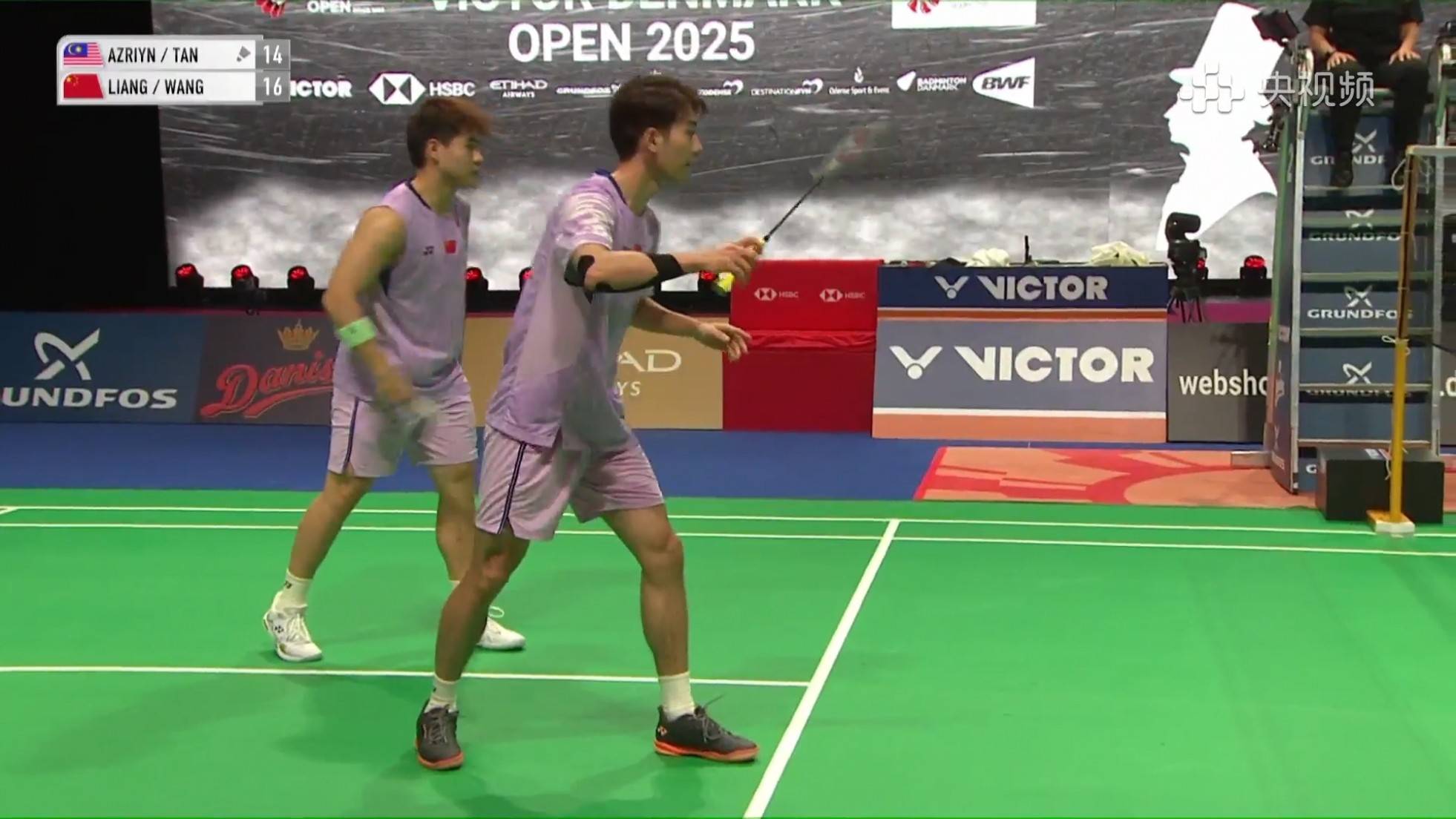 法国羽毛球队绝地反击丹麦羽毛球队，林丹关键制胜的简单介绍