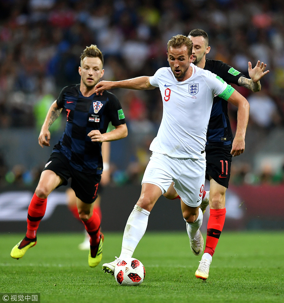 英格兰绝杀美国，阿尔巴三分雨点燃全场的简单介绍