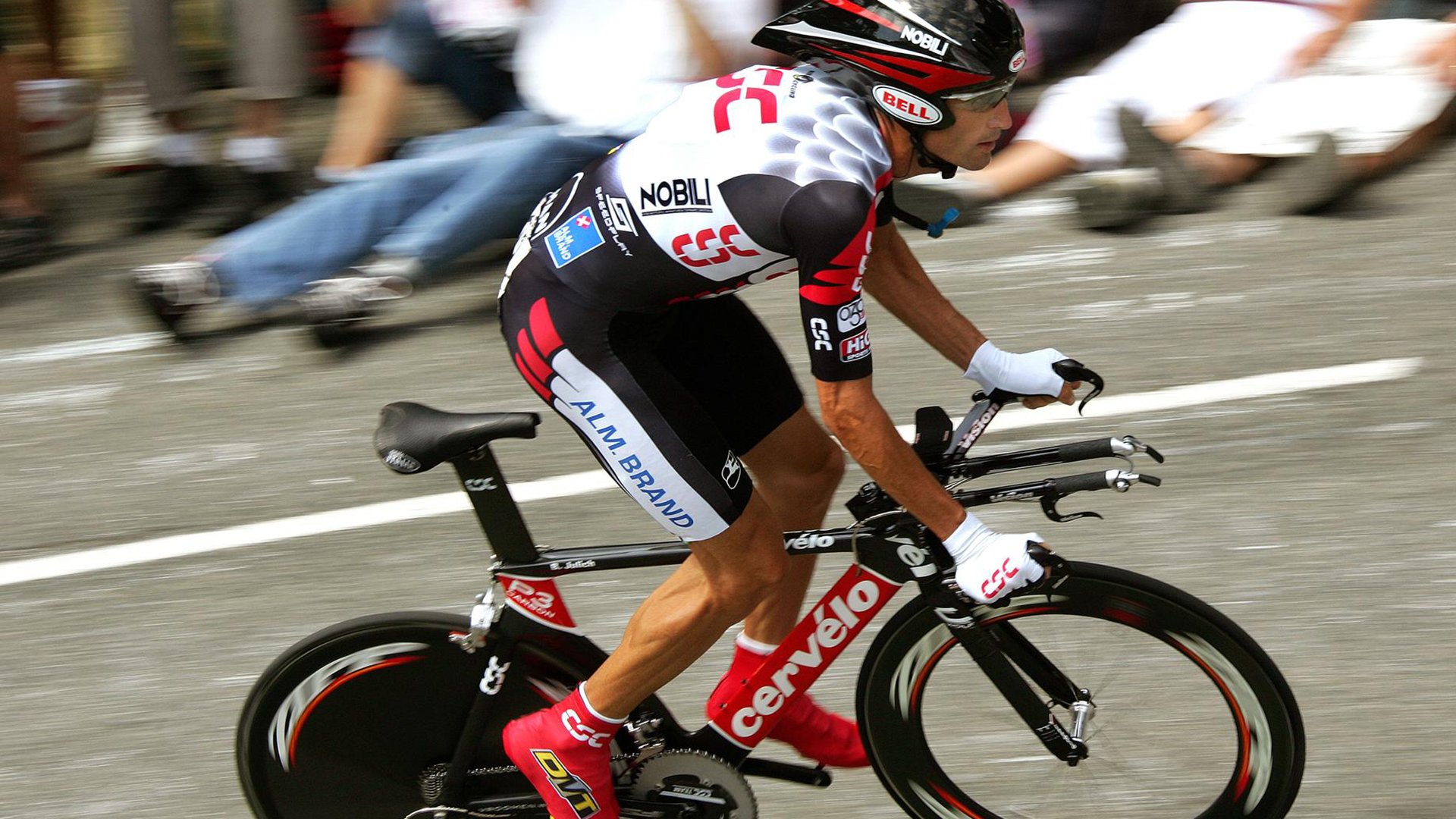 胜败之外，当韩国队的完胜与许昕的火热相遇，谁是真正赢家？
